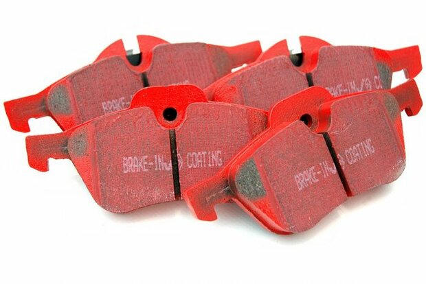 EBC Red Stuff remblokken voor - E81 E87 E88 E82 (123d, 130i)